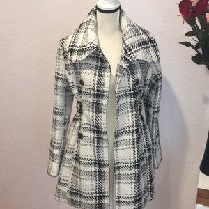 NWOT🤍IZ BYER 🤍Coat